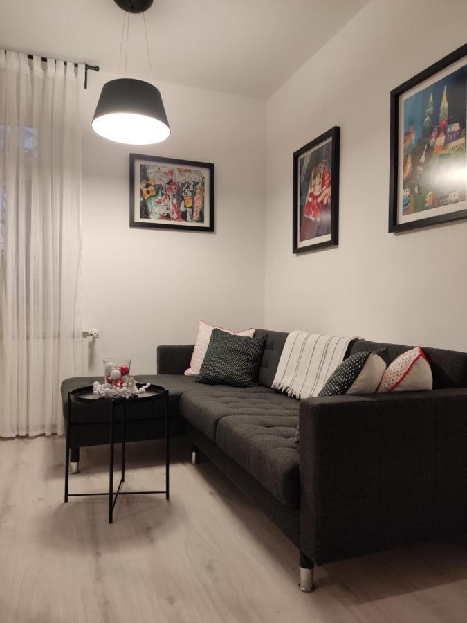 Petit Coco Apartment Загреб Екстериор снимка
