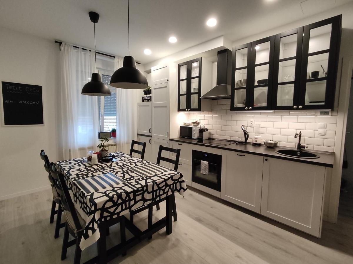 Petit Coco Apartment Загреб Екстериор снимка