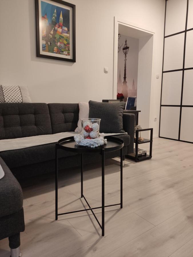 Petit Coco Apartment Загреб Екстериор снимка